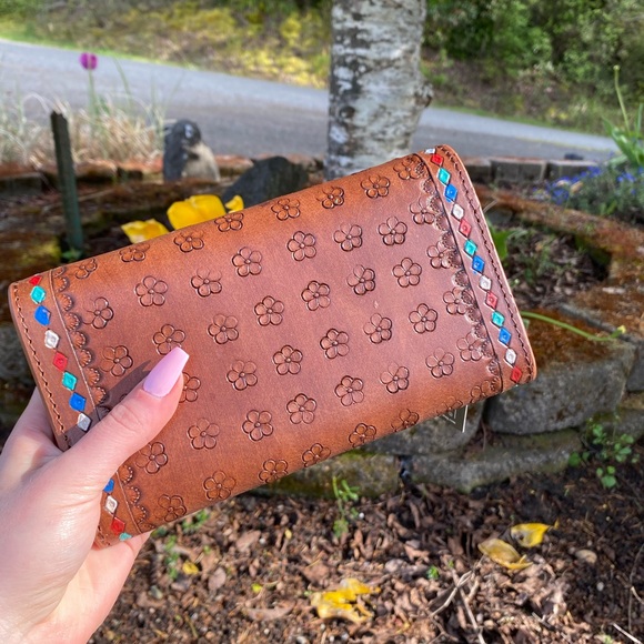 Tooled Leather Wallet - Picture 2 of 3